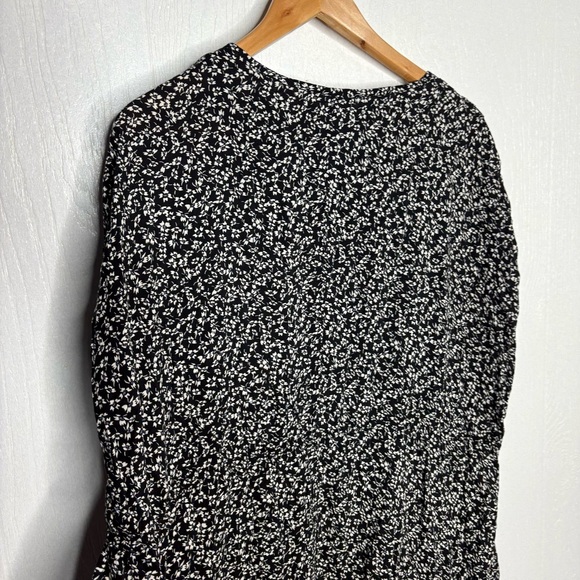 Free People One fine day black ditsy print mini tunic dress size medium - Picture 11 of 13